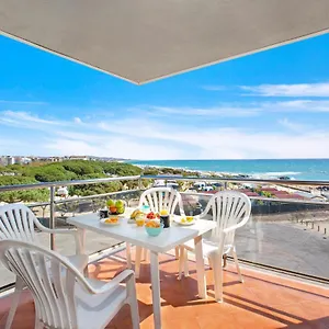 https://santa-susanna-sunrise-apartment.catalonia-hotels.com